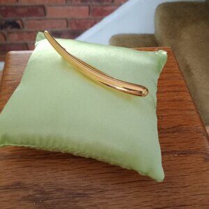 Gold Wave Brooch